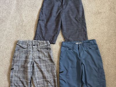 Boys size 14 shorts