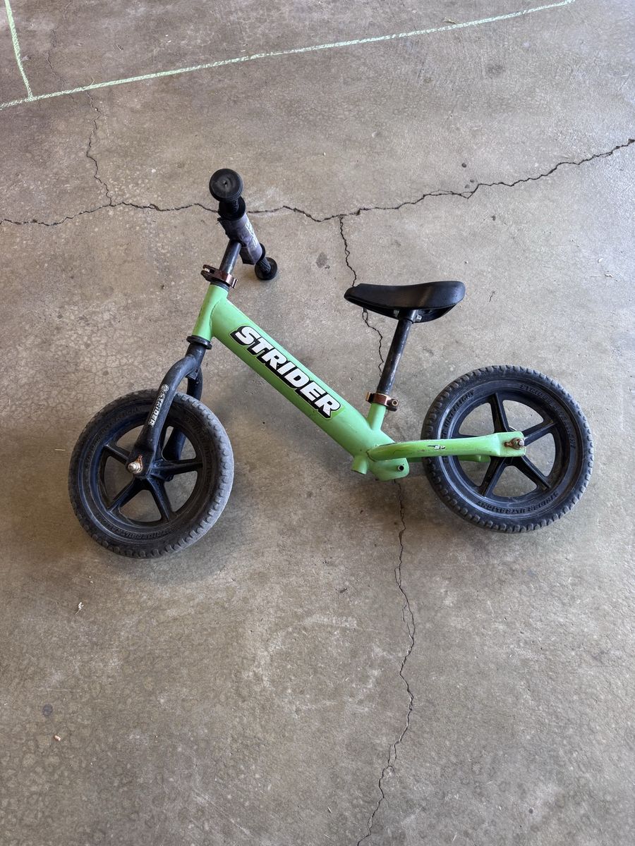 Green Strider Kids Balance Bike