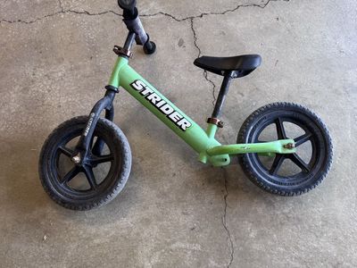 Green Strider Kids Balance Bike