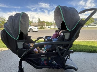 Graco Modes Duo Double Stroller - Tandem Seating, Versatile Configurations, Excellent Condition
