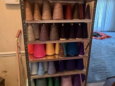 So much yarn!!! HUGE Yarn Destash – Fill a Bag for $25 in Provo