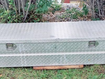 Delta Aluminum Diamond Plate Truck Bed Tool Box 69"x21"