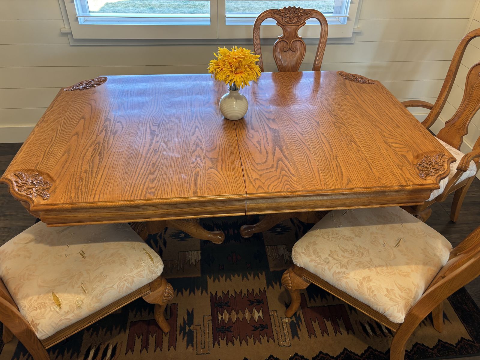 Solid Oak Dining Table w/ 6 Chairs & Leaf