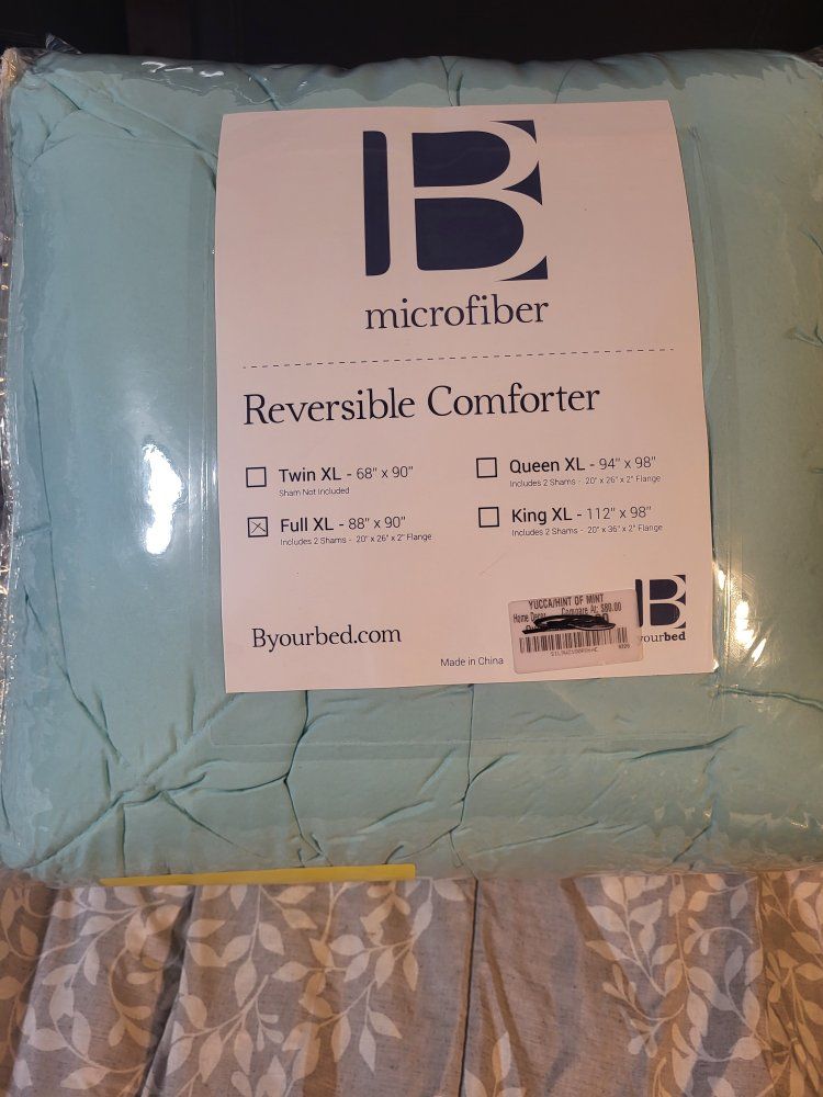 Byourbed Microfiber Reversible Comforter - Full XL, Aqua