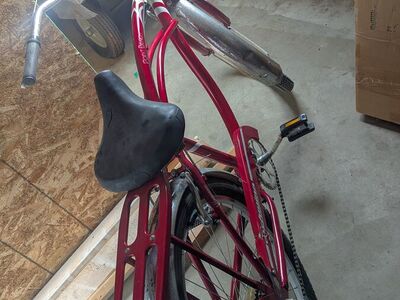Schwinn bike/bicycle/lowrider/vintage/antique/26" inch