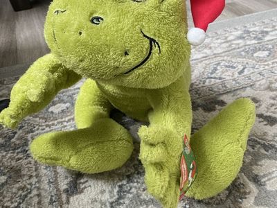 Dr. Suess Grinch Floppy Dog Plush Christmas Santa Hat, Ruz 20” NWT 2023