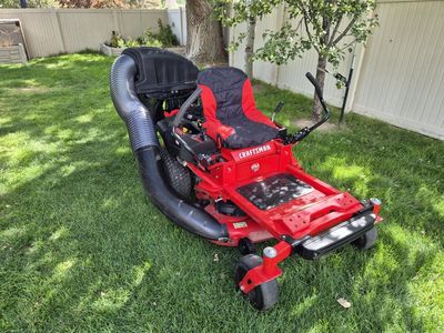2022 Craftsman Zero Turn Mower with bags