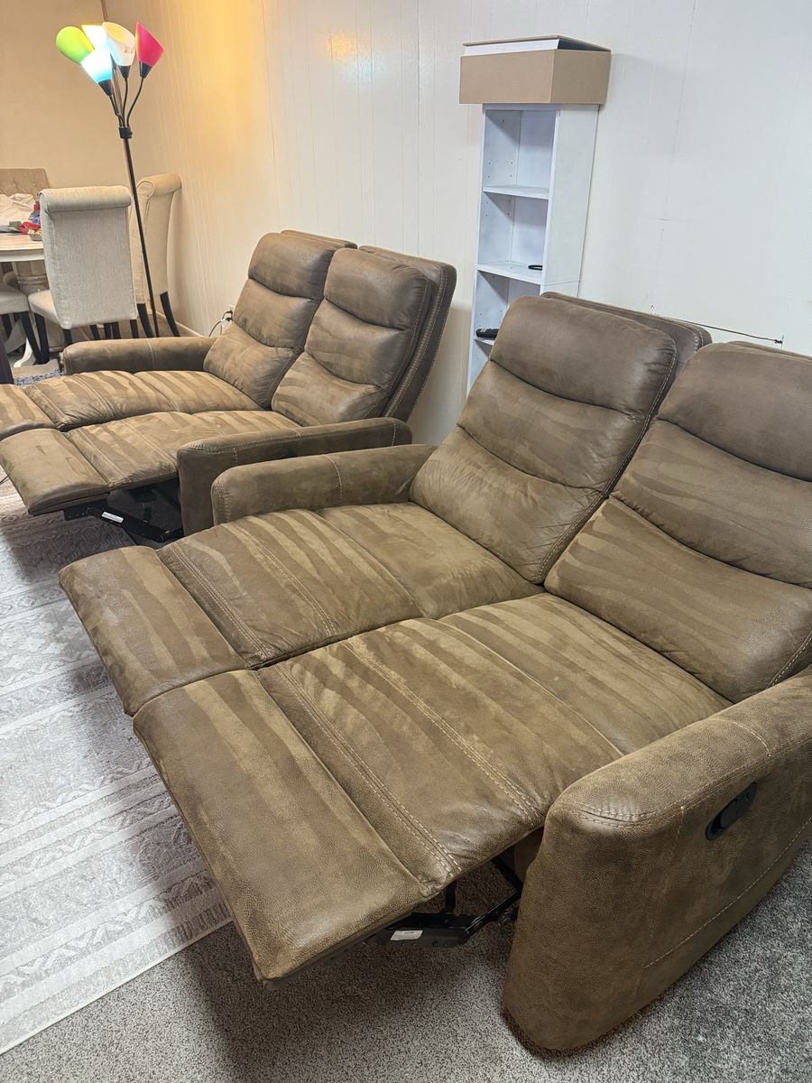 2 recliners for sale!! $100 obo