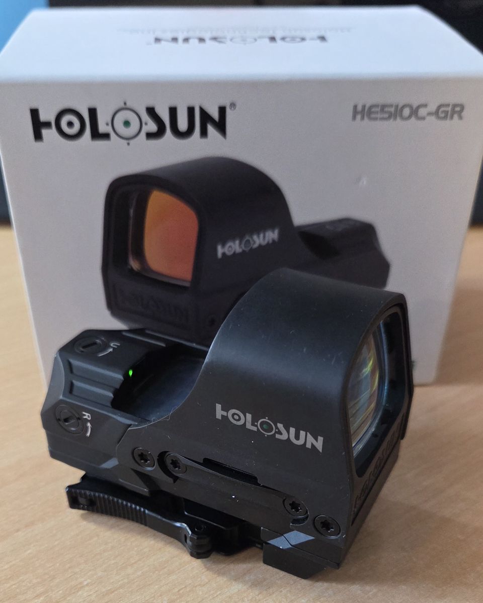 Like new Holosun HE510C-GR (Green multi-dot reticle) with 1/3 riser.