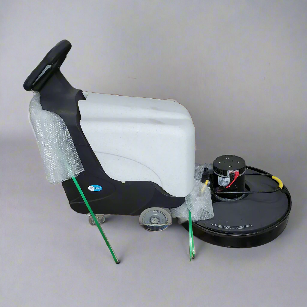 AMANO PIONEER ECLIPSE Traction Floor Burnisher 27-28" 300BU TPPL Batteries