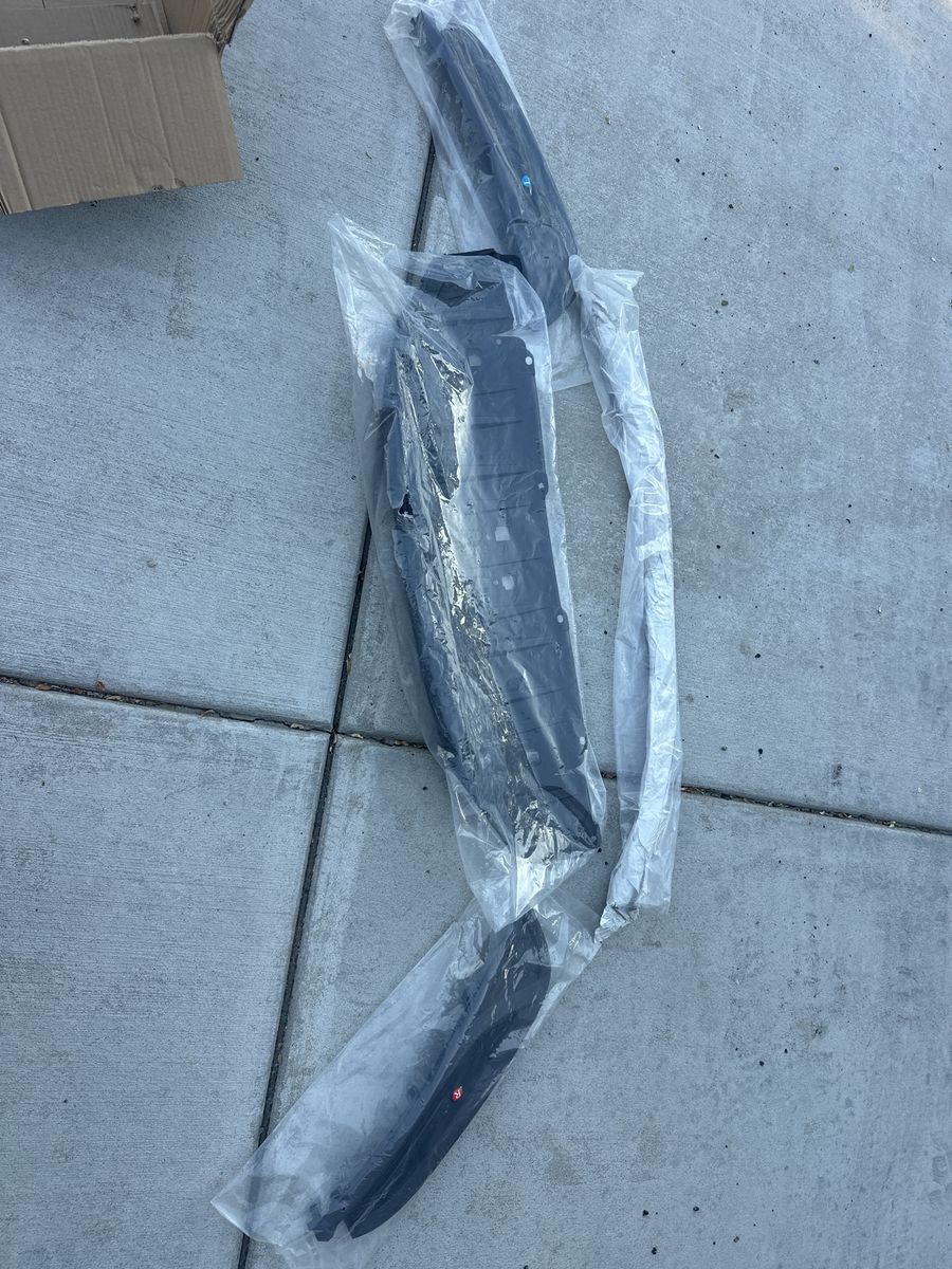 OEM Honda Civic Front Lower Bumper Center Grille 71105-TR3-A51 (13-15 Sedan LX, EX, EX-L, HF, SE, Hybrid)