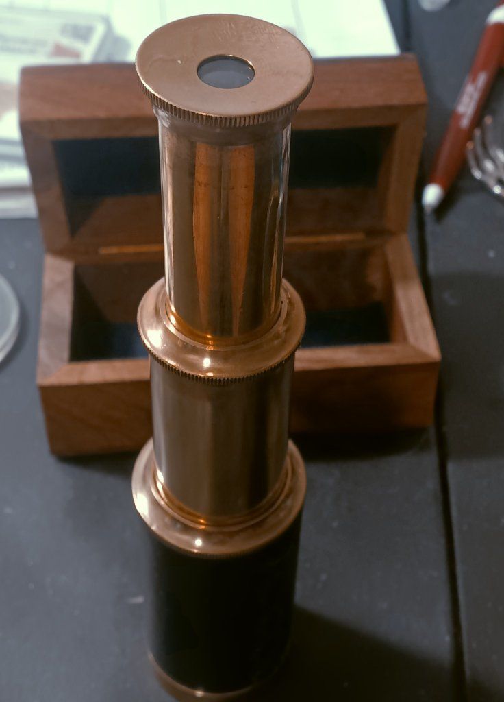 binocular