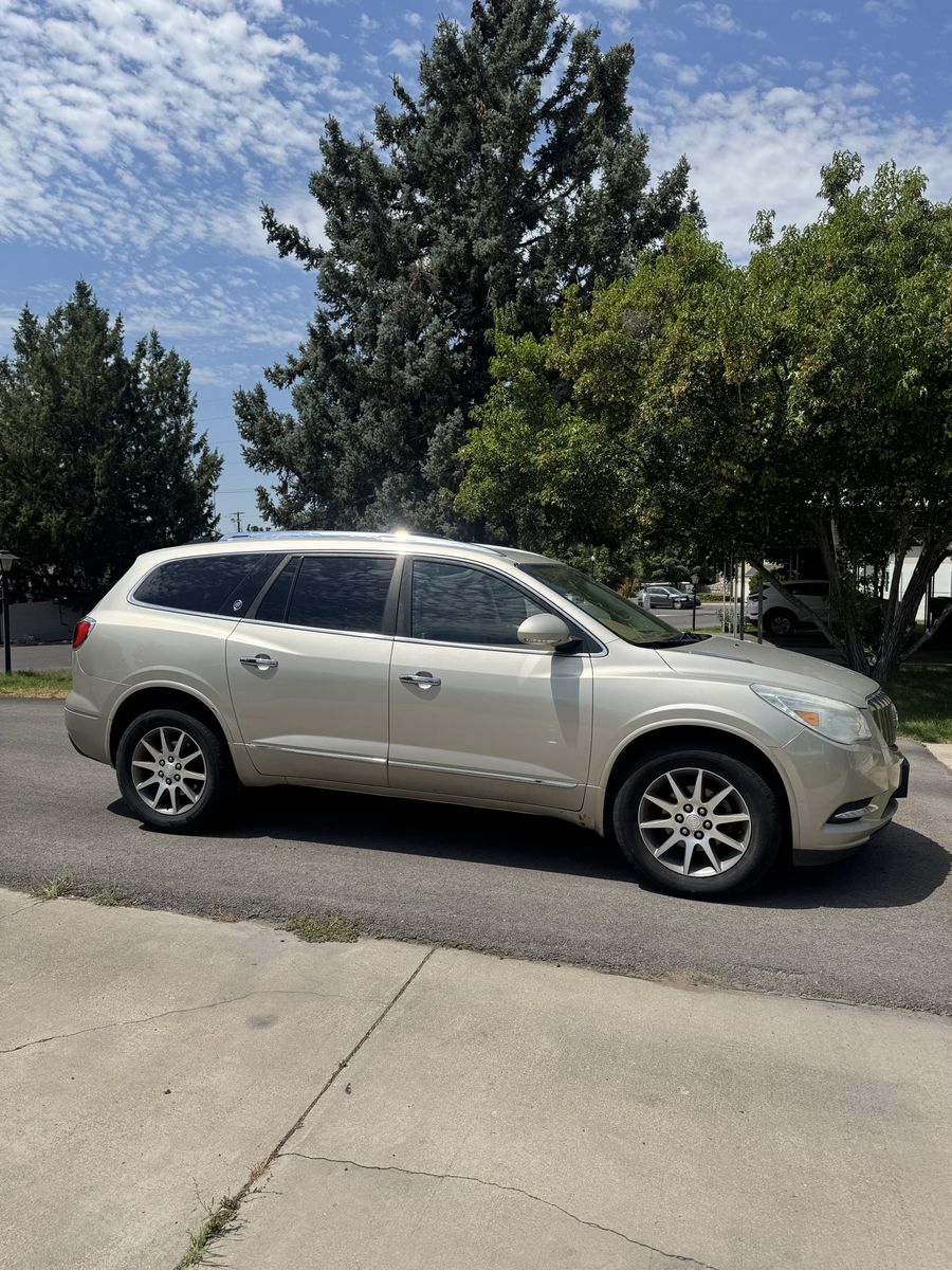 2017 Buick Enclave Leather