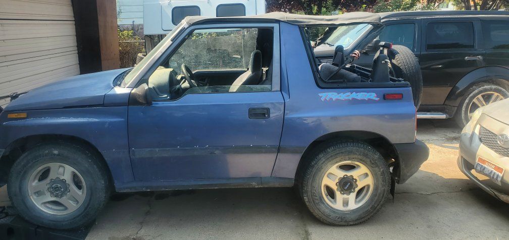 1996 Geo tracker