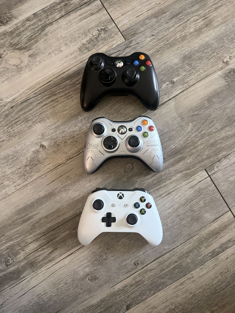 Xbox controllers