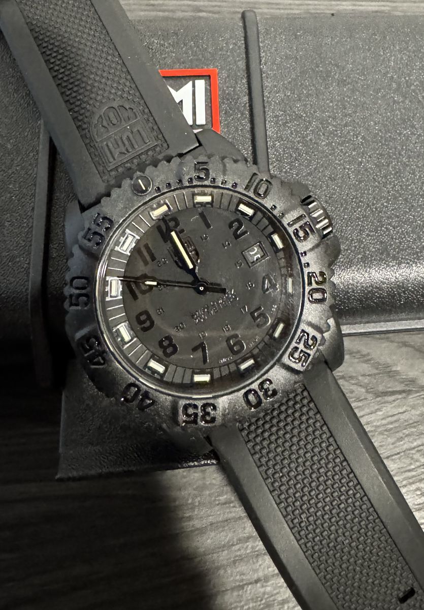 LumiNox Navy Seal 3051 Blackout Luxury Watch