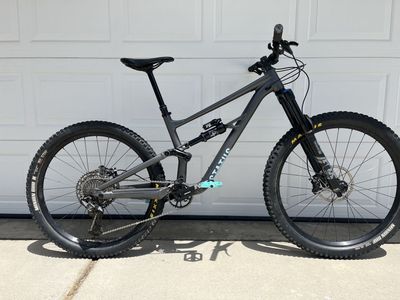 2022 Specialized Status 160 Eagle 12 Speed Size Medium