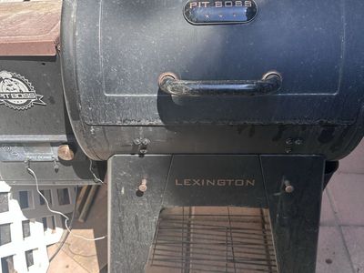 Pit boss Lexington smoker