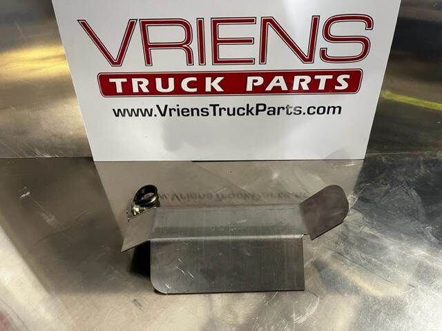 Universal Bracket