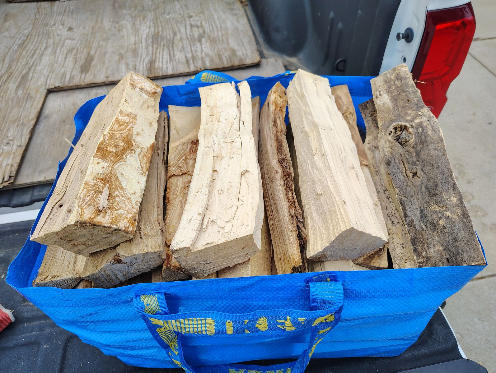 Firewood Quality Soft and Hardwood Dry!! Solo Stove