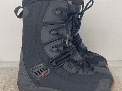 Lamar Junior's Matrix Lace Up Snowboard Boots
