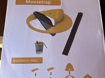 Bucket mouse trap