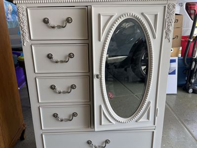 White child-size dresser with mirror