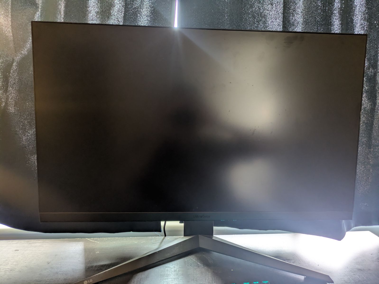 lg ultragear  32 inch 4K 144HZ