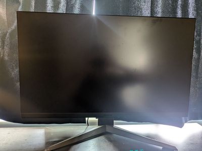 lg ultragear 32 inch 4K 144HZ