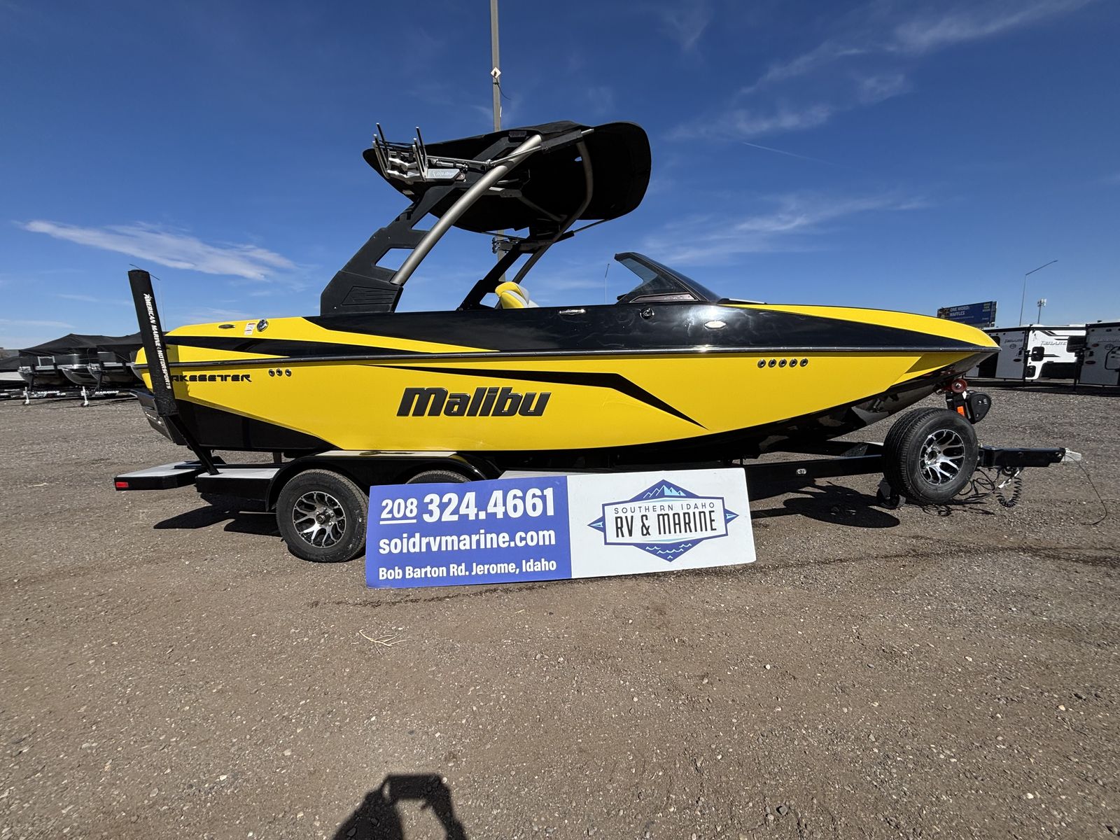 2021 MALIBU VLX WAKESETTER 21’