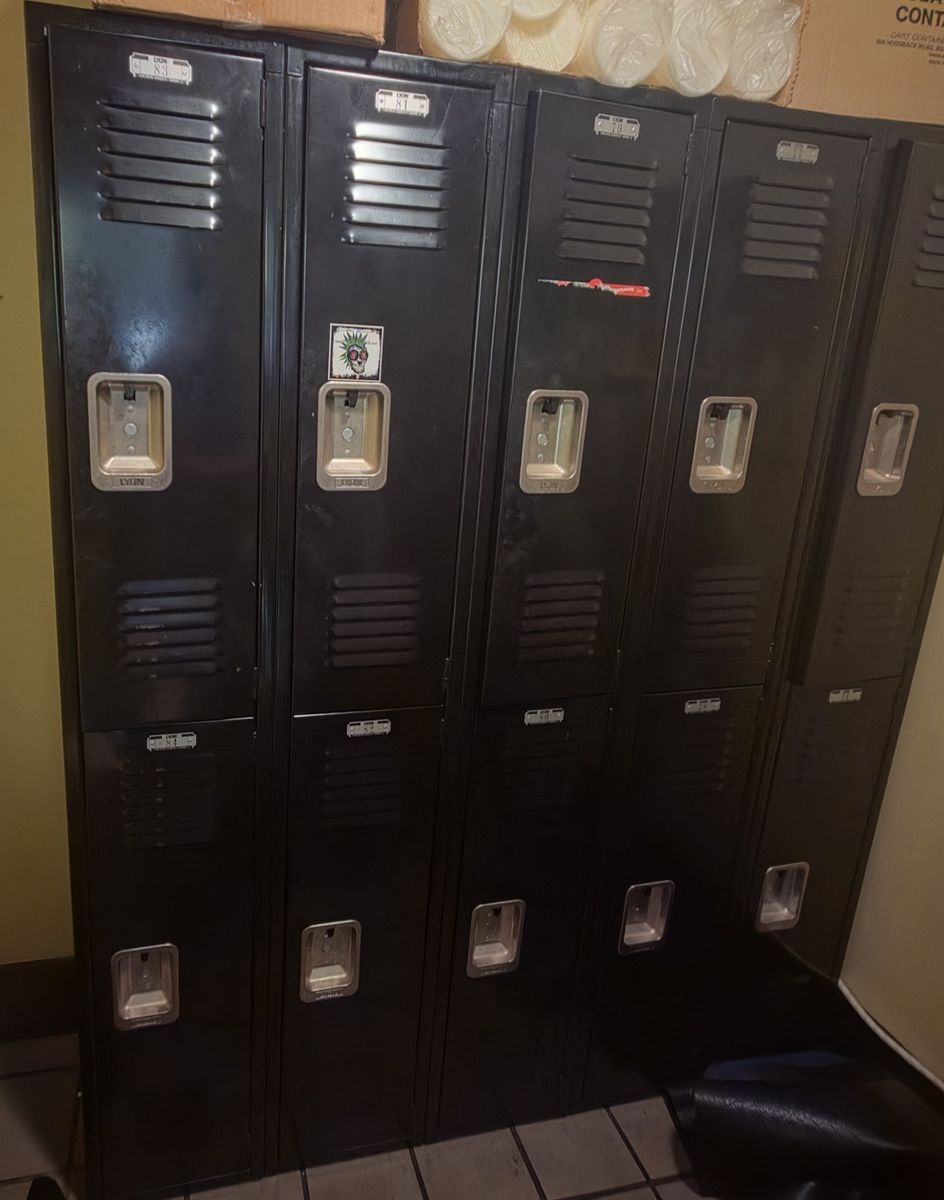School Lockers Black Set of 10 lockers