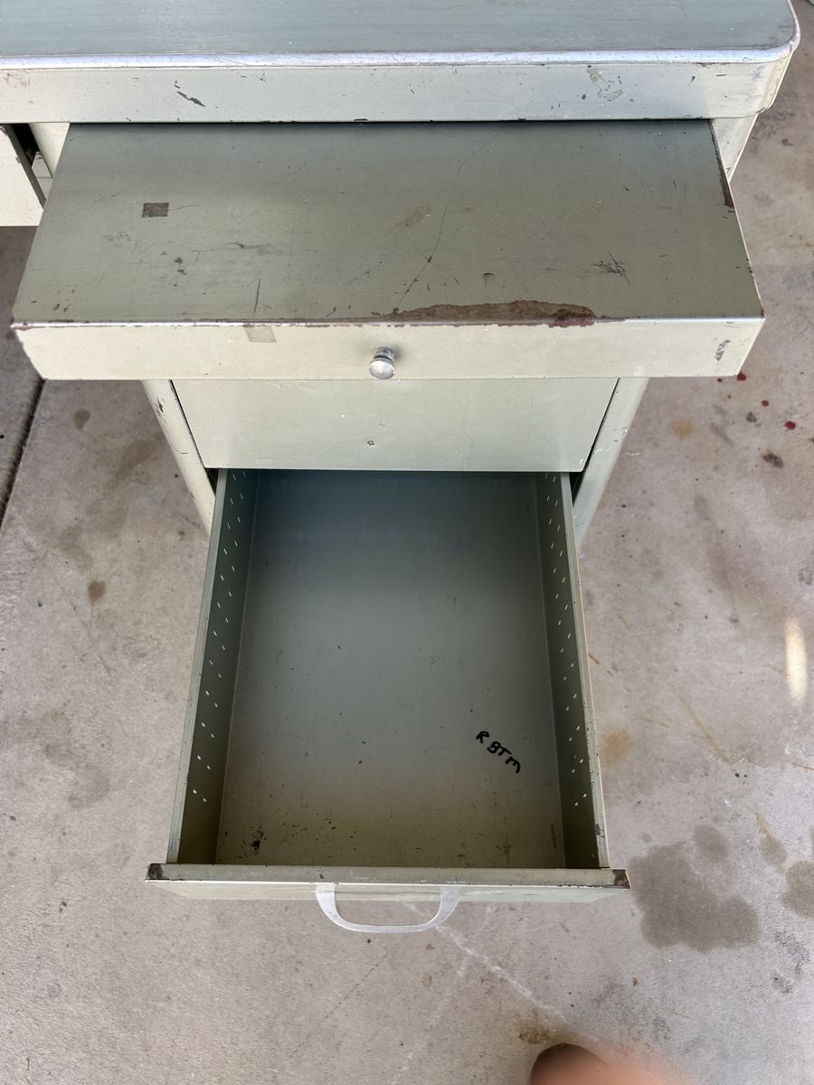 Main image 6