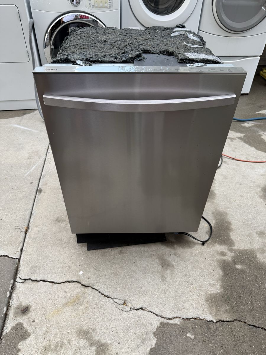 Samsung Stainless Steel Built-In Dishwasher