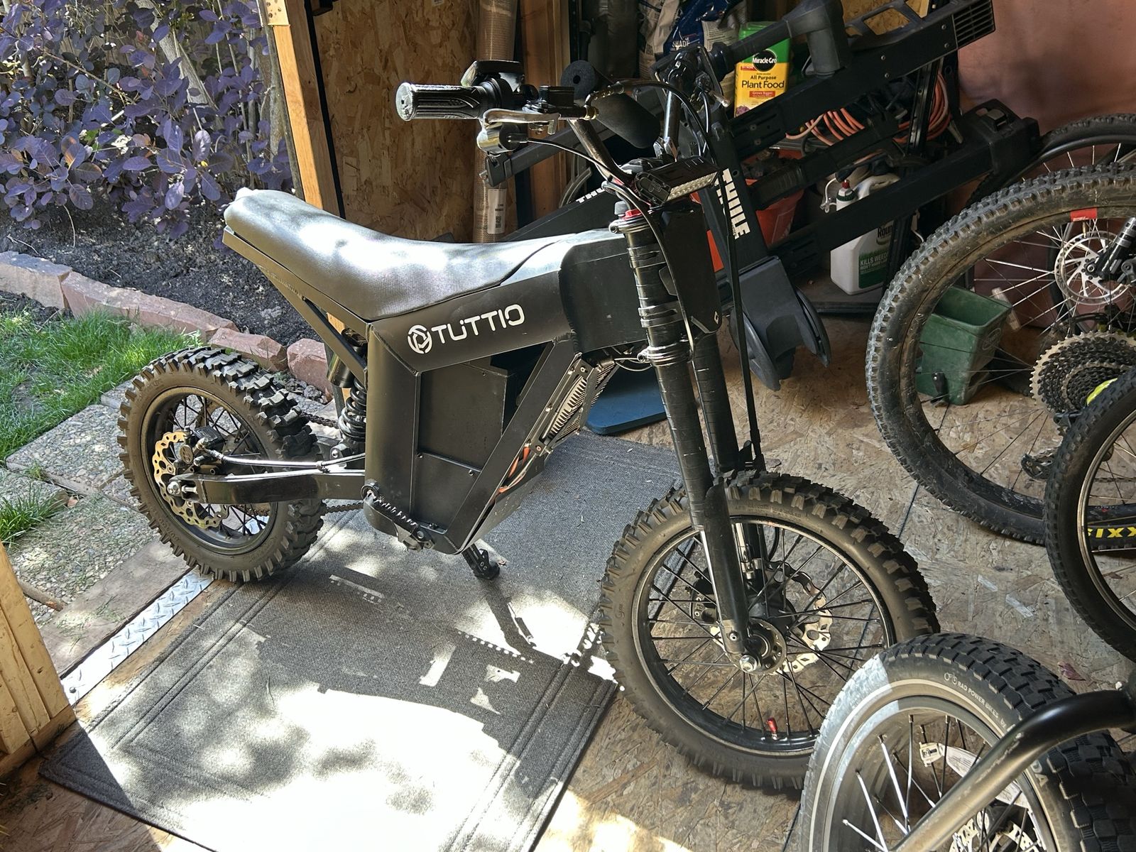 Used Tuttio Bike