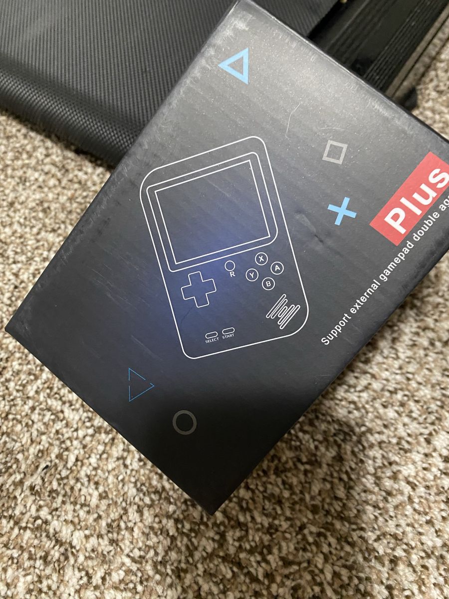 Game Box Plus 400-in-1 Retro Handheld Game Console – Black