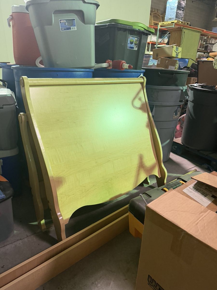 Main image 12