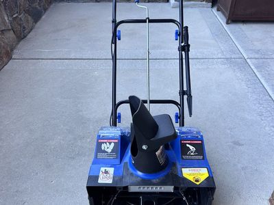 Snowjoe 18" 14.5 Amp Snow Blower NEW
