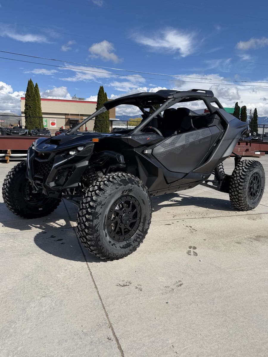 2025 Can Am Maverick R Xrs Smart Shox