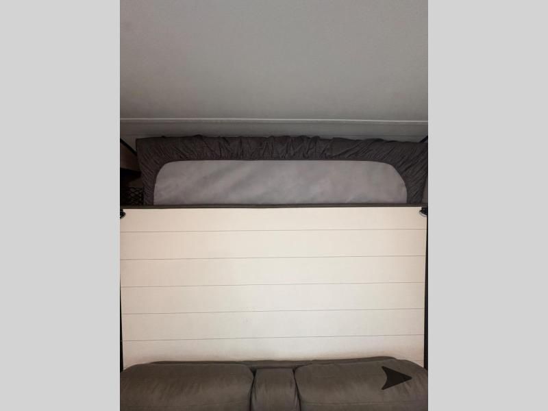 Main image 11