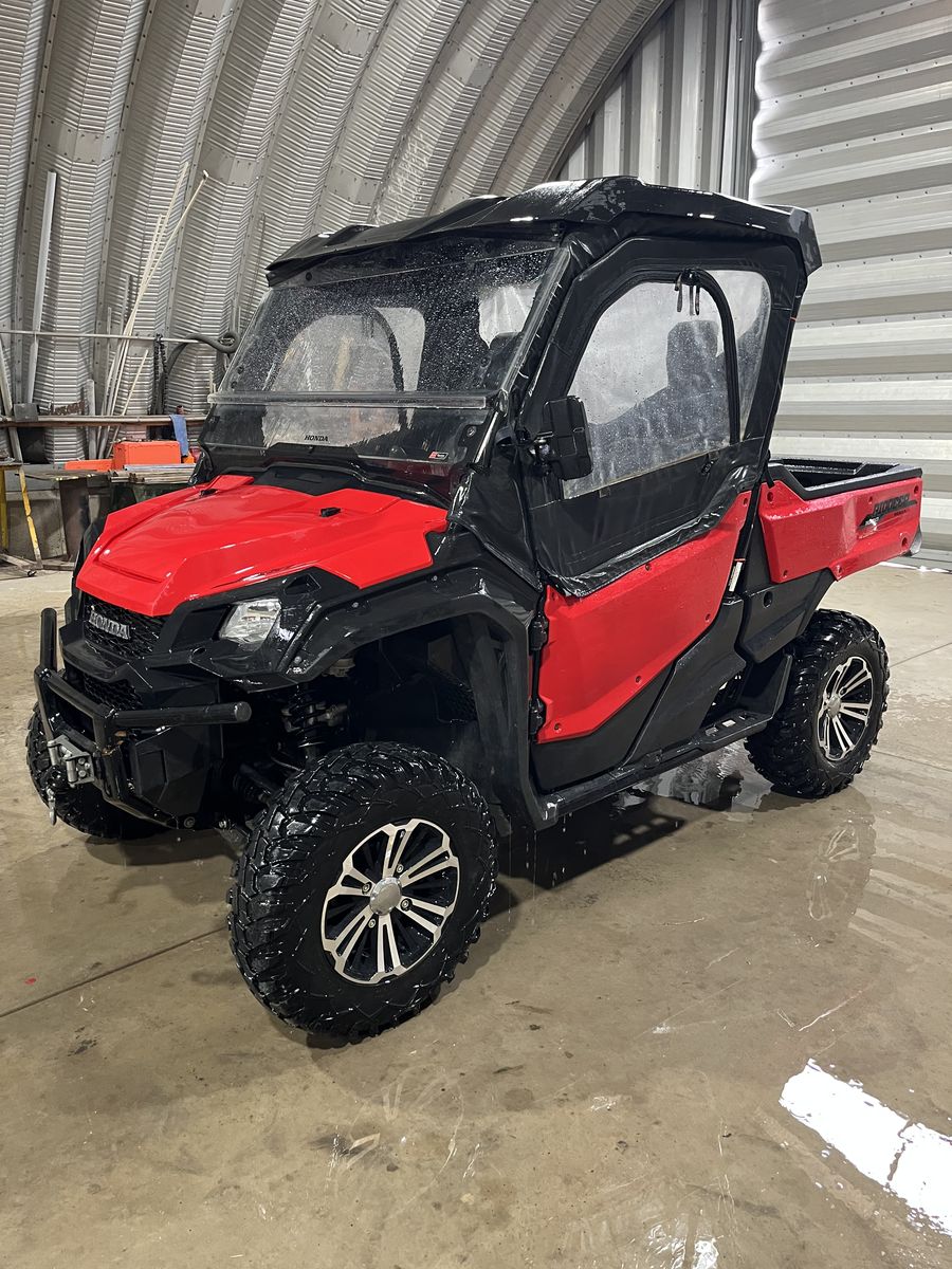 2017 Honda Pioneer 1000