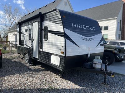 2021 Keystone Hideout 176BH w/ Slide-Out – Lightweight Bunkhouse – Sleeps 5 – Easy Tow