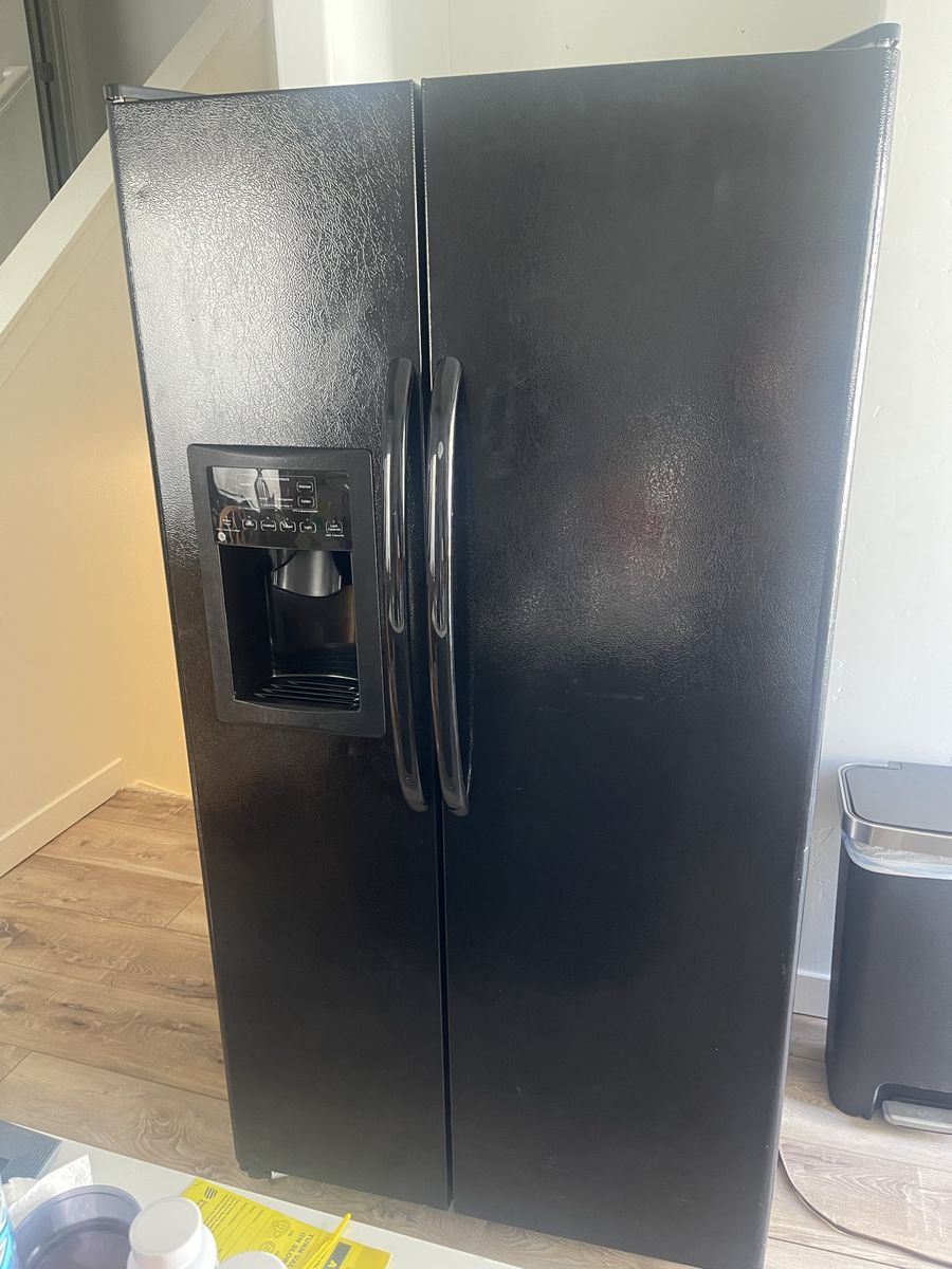 GE Side-by-Side Black Refrigerator with Ice Dispenser