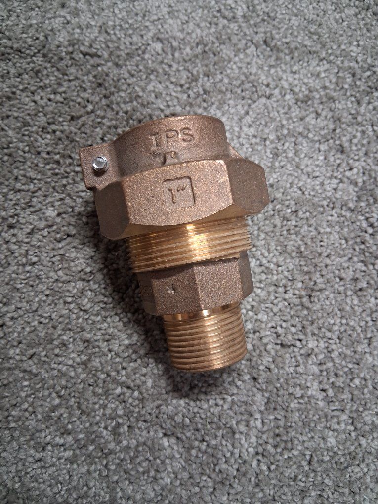 Main image 3