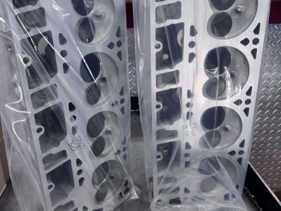 GM LS #317 casting cylinder heads ( Pair)
