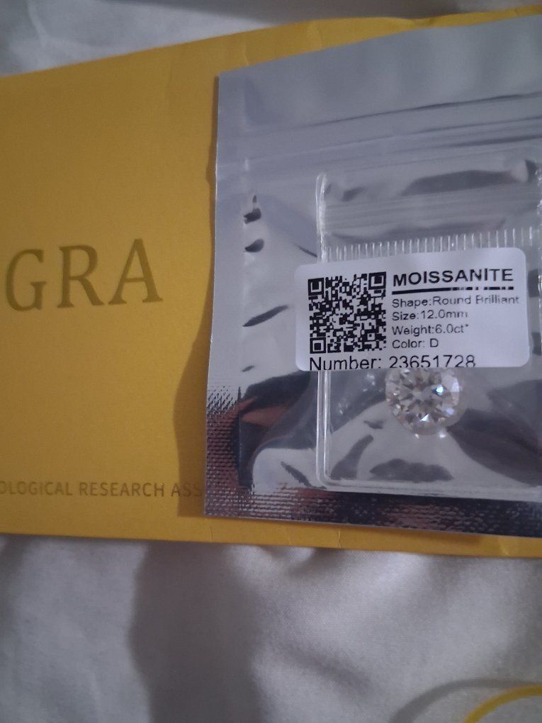 Moissanite Round Brilliant D Color Stone 12.0mm 6.0ct GRA Certified Loose Gemstone