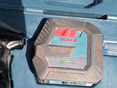 Bosch laser level (green)