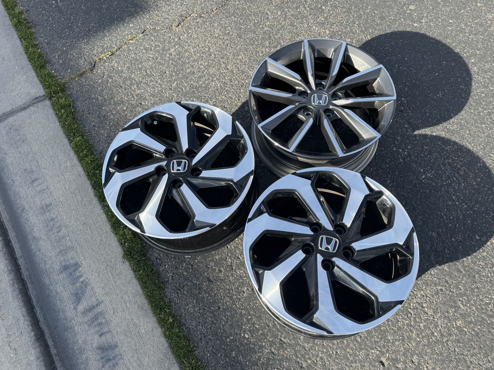 Honda 18” Wheels & Rims OEM – 5x114.3 – Accord Civic CR-V Pilot (Mixed Set of 3)