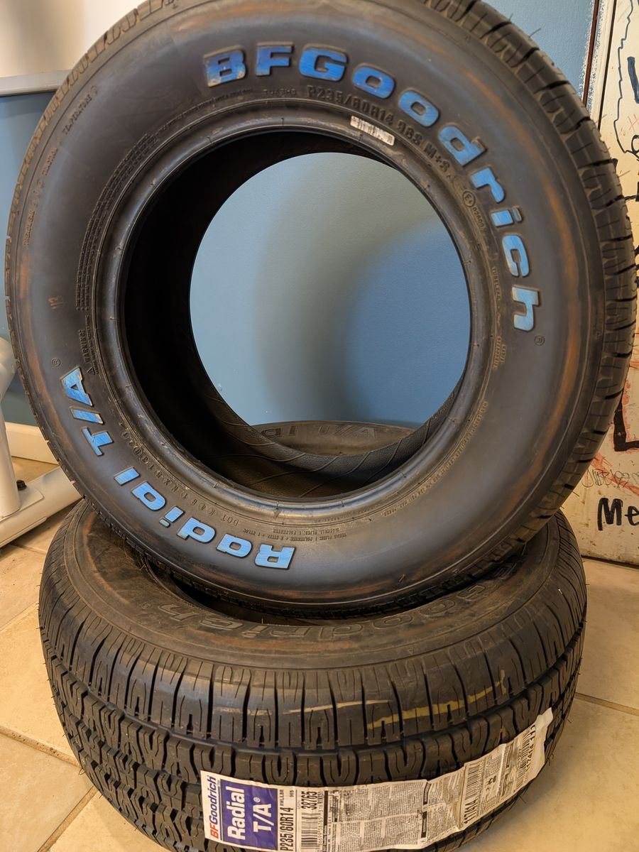 BFGoodrich Radial T/A 235/60R14