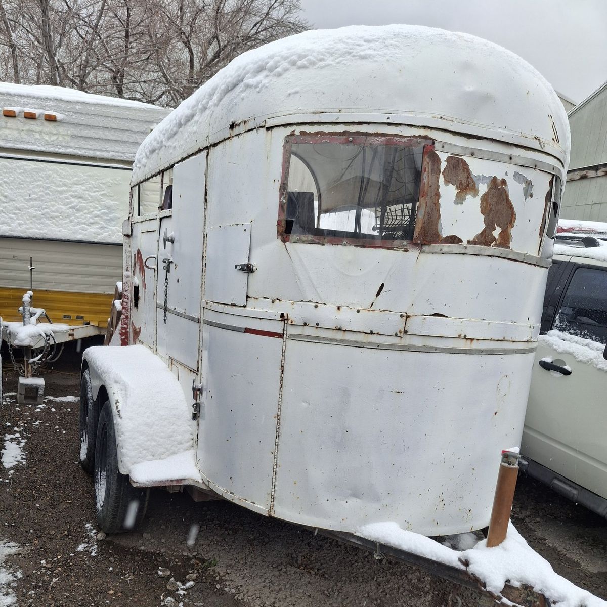 horse trailer