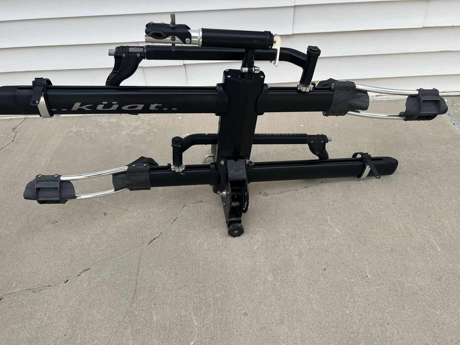 Kuat NV 2” hitch